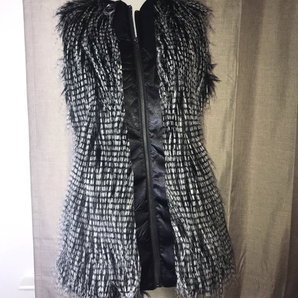 Forever 21 Faux Fur Vest
